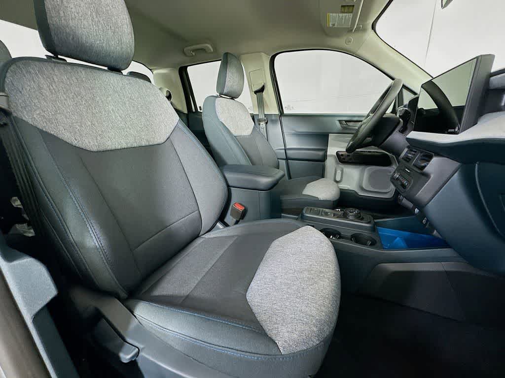 Thumbnail: 2026 Ford Maverick - 14