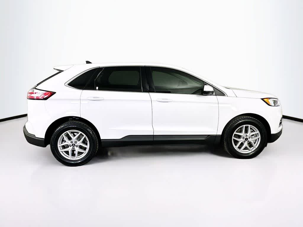 Thumbnail: 2024 Ford Edge - 25