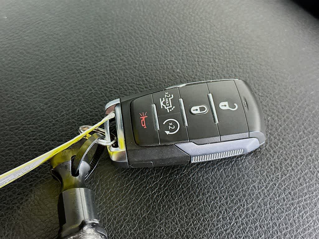 Thumbnail: 2025 RAM 1500 - 21