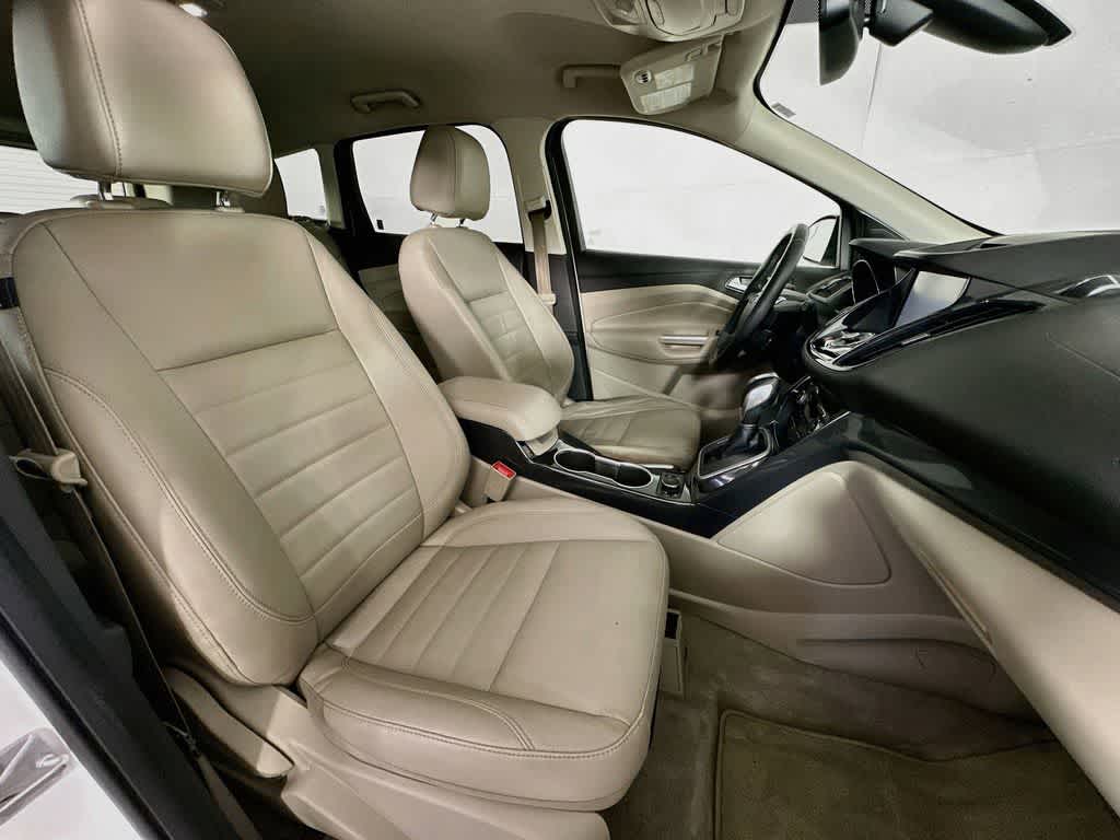 Thumbnail: 2014 Ford Escape - 15
