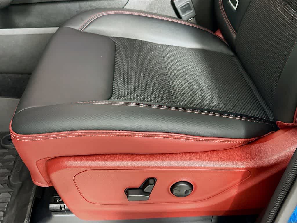 Thumbnail: 2025 RAM 1500 - 29