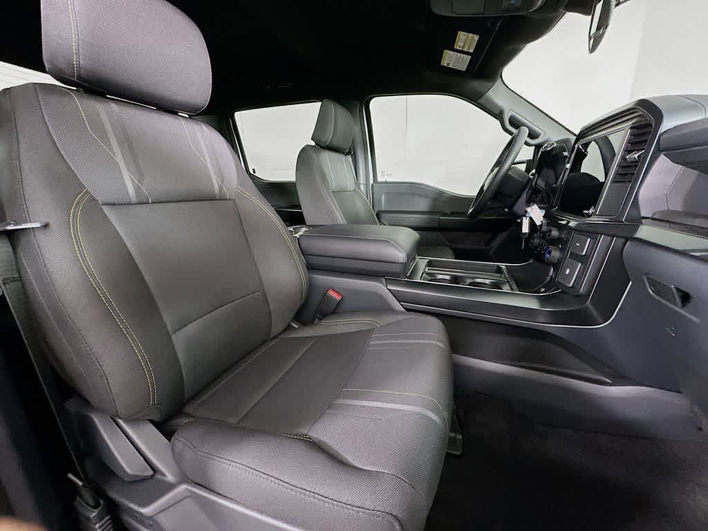 Thumbnail: 2025 Ford F-150 - 15