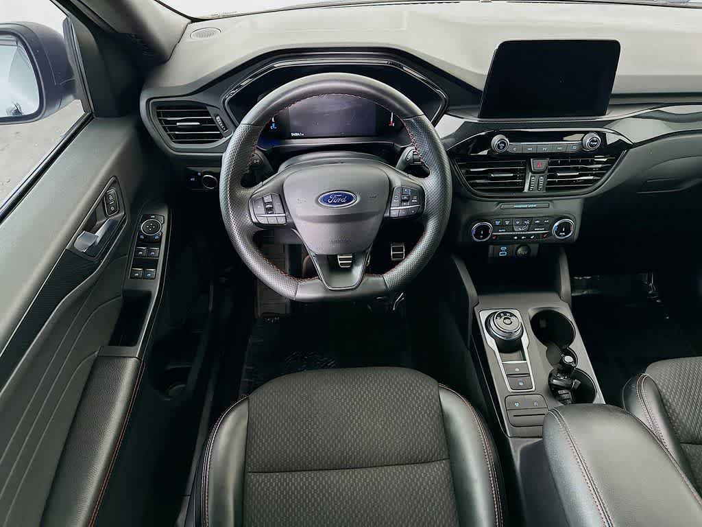 Thumbnail: 2023 Ford Escape - 10