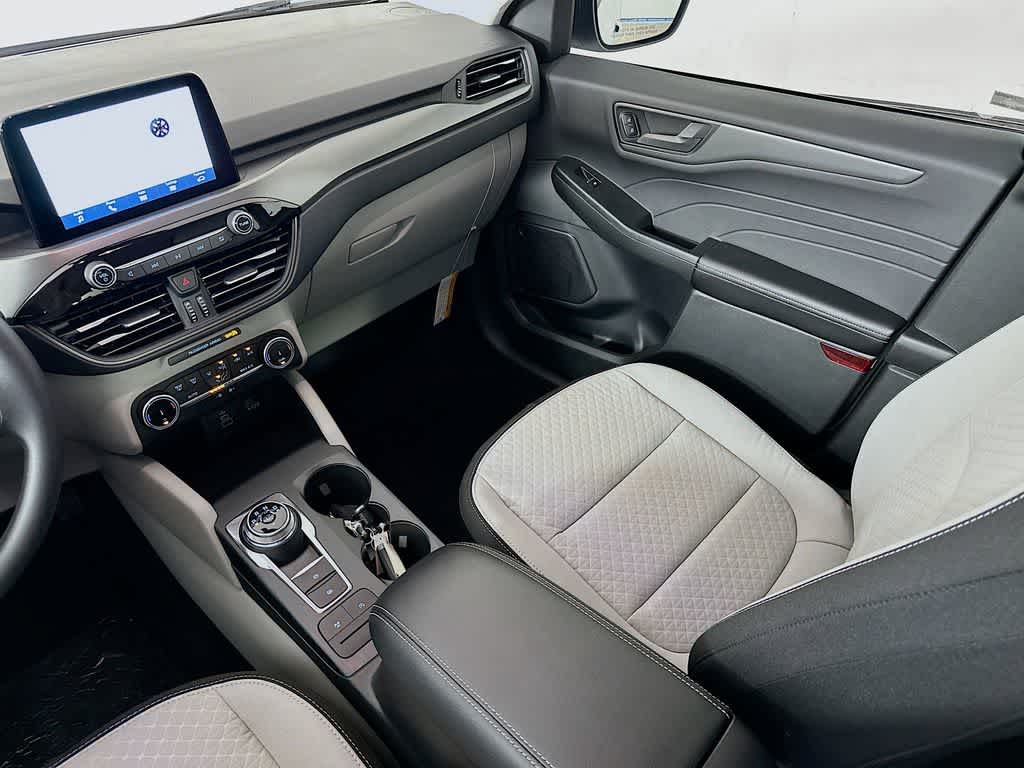 Thumbnail: 2025 Ford Escape - 11