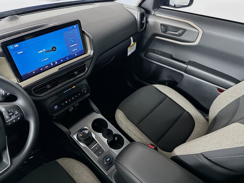 Thumbnail: 2025 Ford Bronco Sport - 11