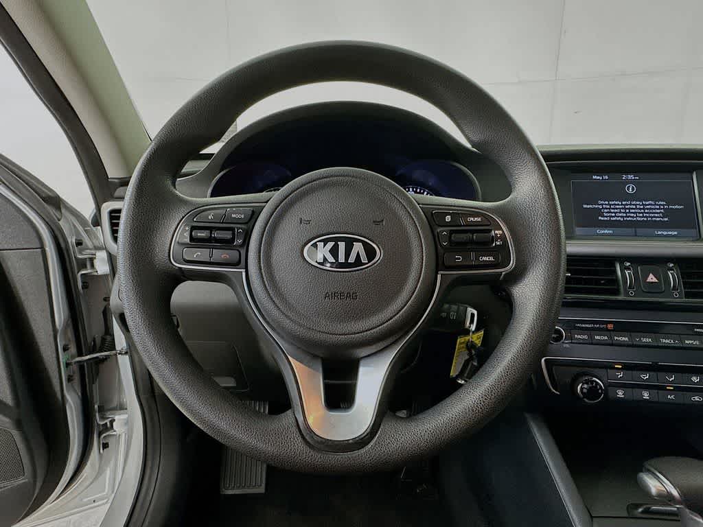 Thumbnail: 2018 Kia Optima - 14