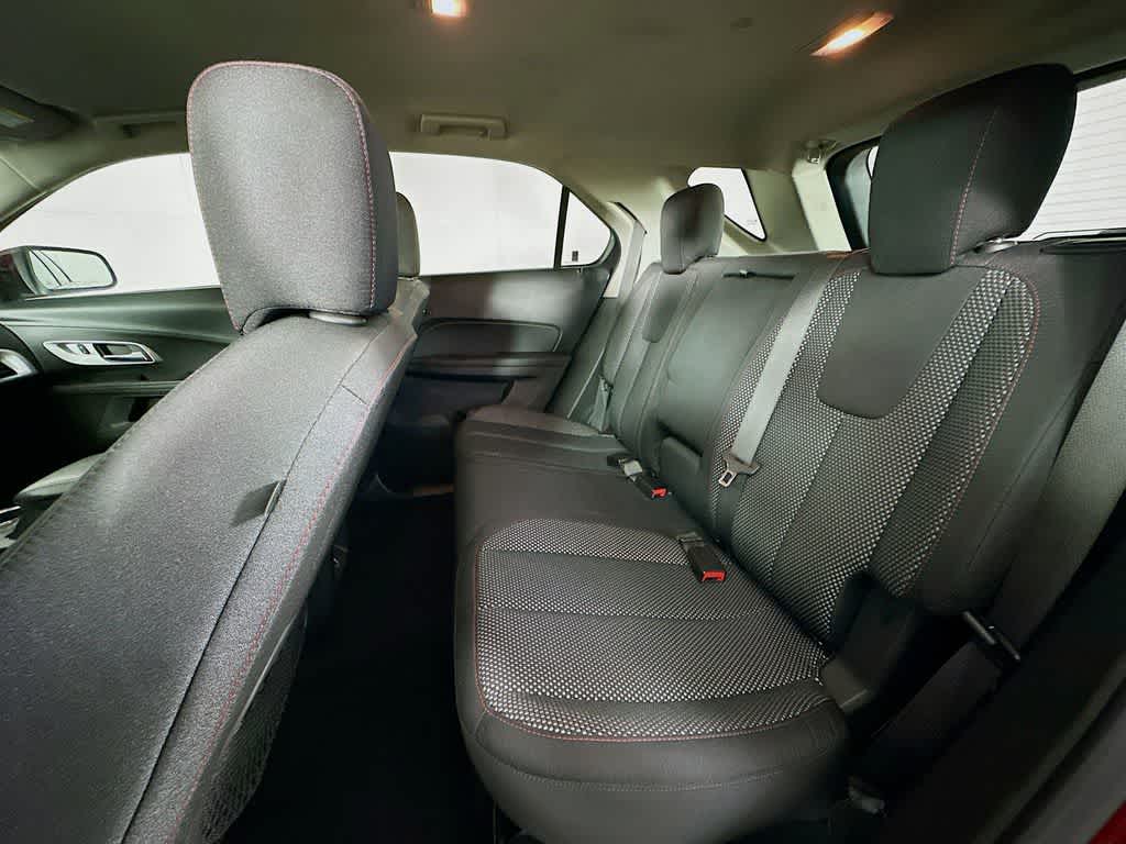 Thumbnail: 2016 Chevrolet Equinox - 12