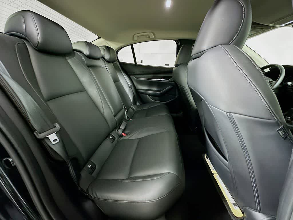 Thumbnail: 2021 Mazda Mazda3 - 30