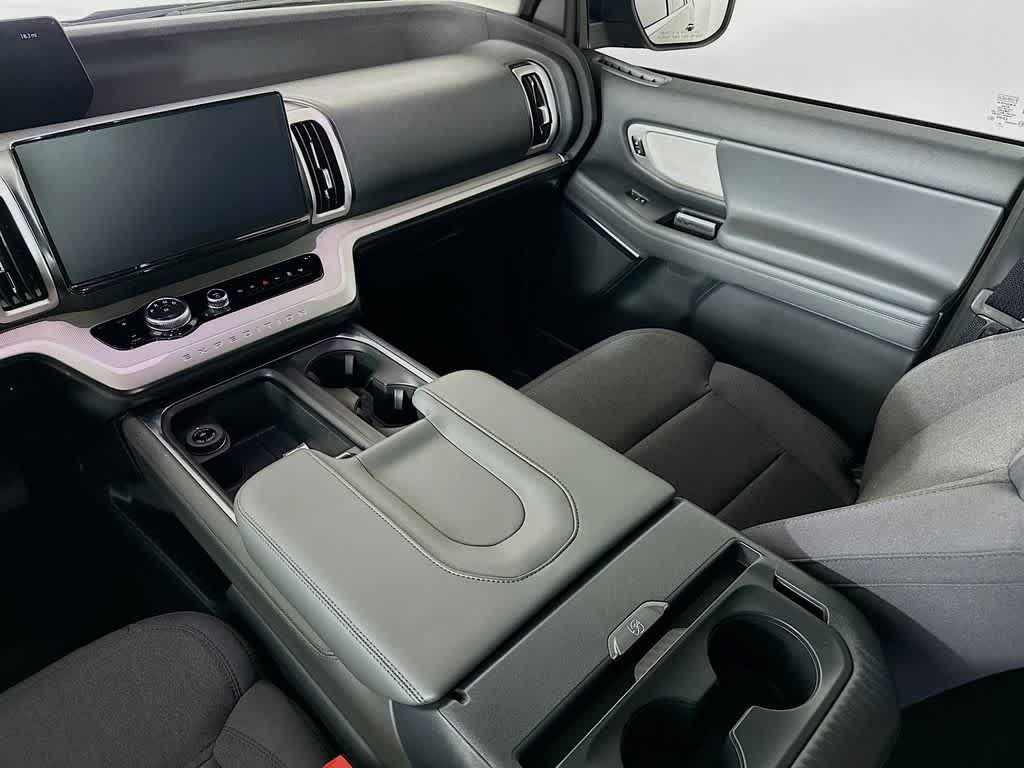 Thumbnail: 2026 Ford Expedition - 11