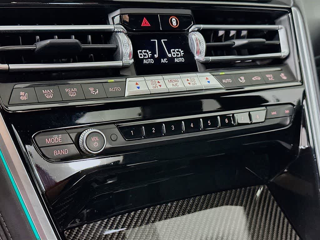 Thumbnail: 2022 BMW 8 Series - 17