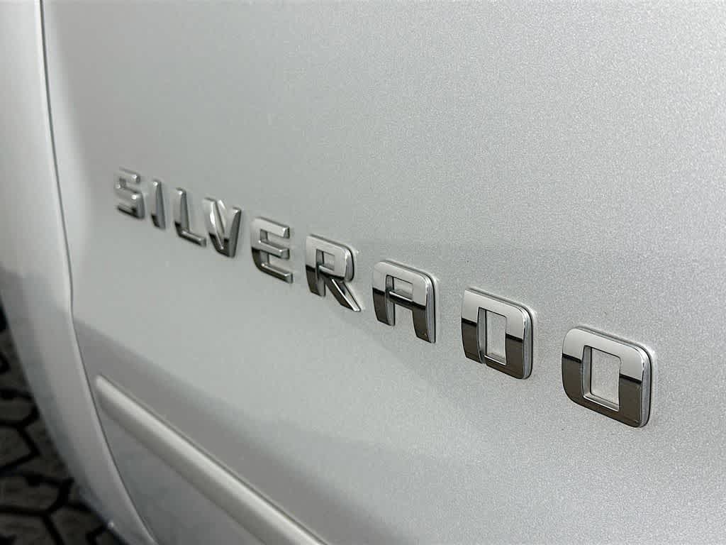 Thumbnail: 2017 Chevrolet Silverado 1500 - 7