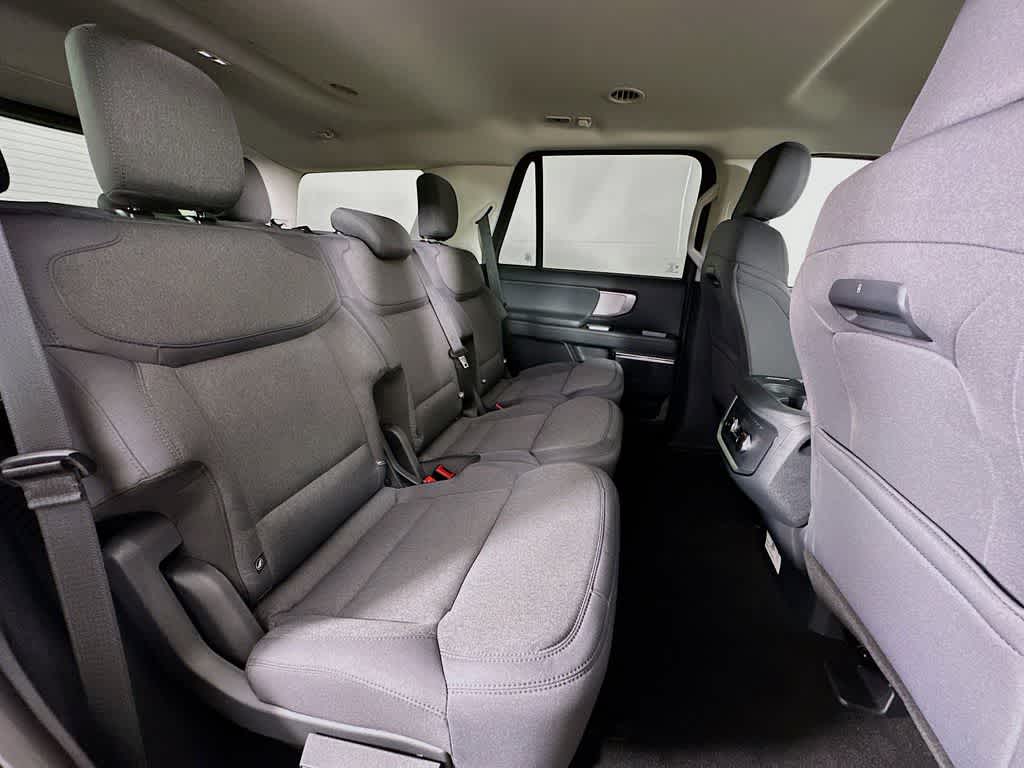 Thumbnail: 2026 Ford Expedition - 31