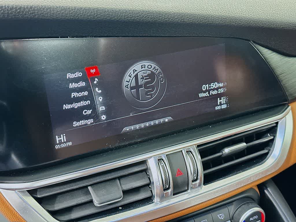 Thumbnail: 2018 Alfa Romeo Giulia - 17