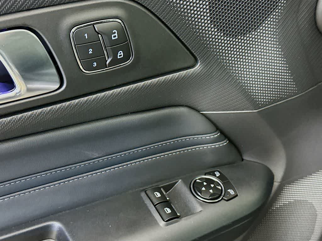 Thumbnail: 2025 Ford Mustang - 28