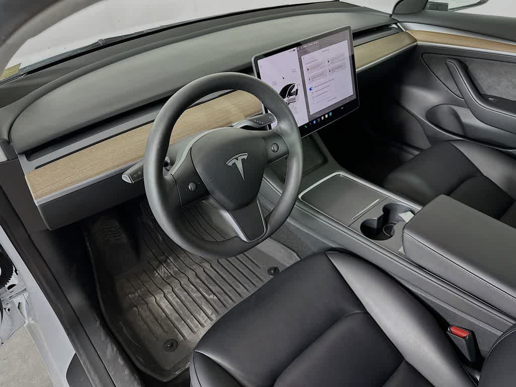 Thumbnail: 2023 Tesla Model 3 - 2