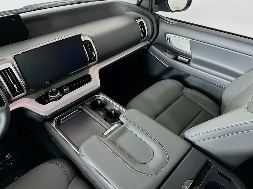 Thumbnail: 2026 Ford Expedition - 11