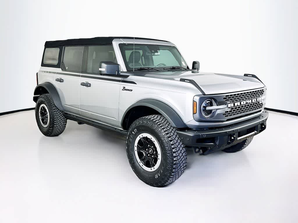Thumbnail: 2021 Ford Bronco - 23