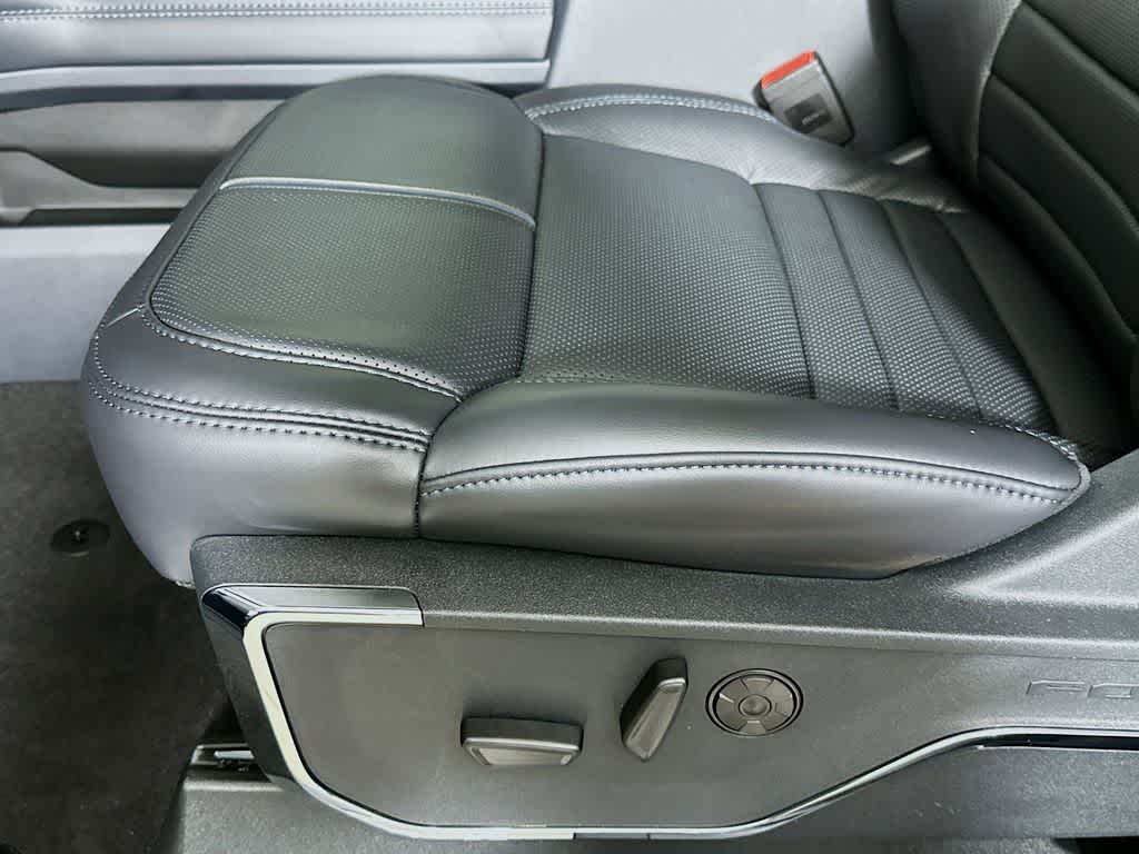 Thumbnail: 2026 Ford F-250 - 32