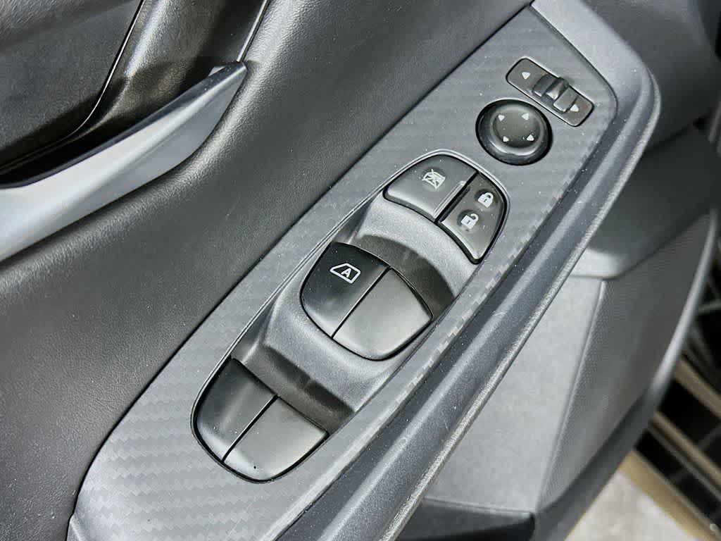 Thumbnail: 2022 Nissan Sentra - 27