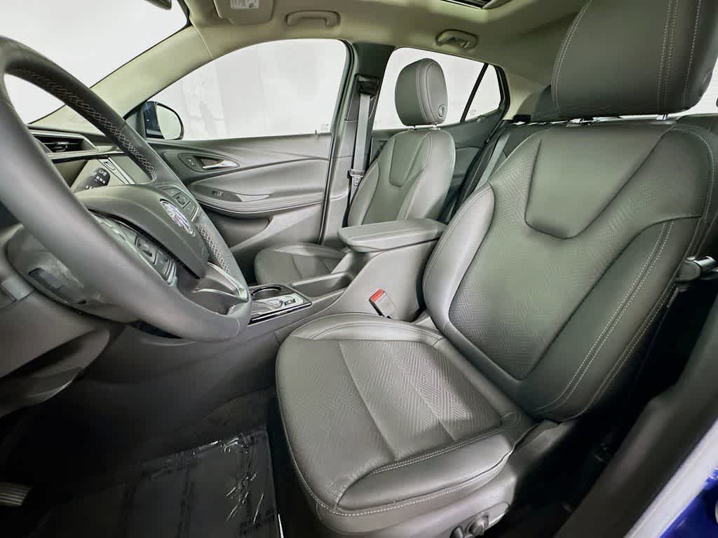 Thumbnail: 2023 Buick Encore GX - 12