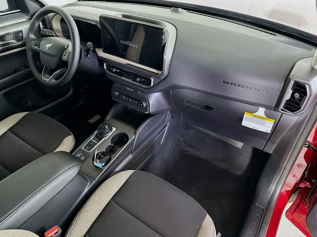 Thumbnail: 2025 Ford Bronco Sport - 31