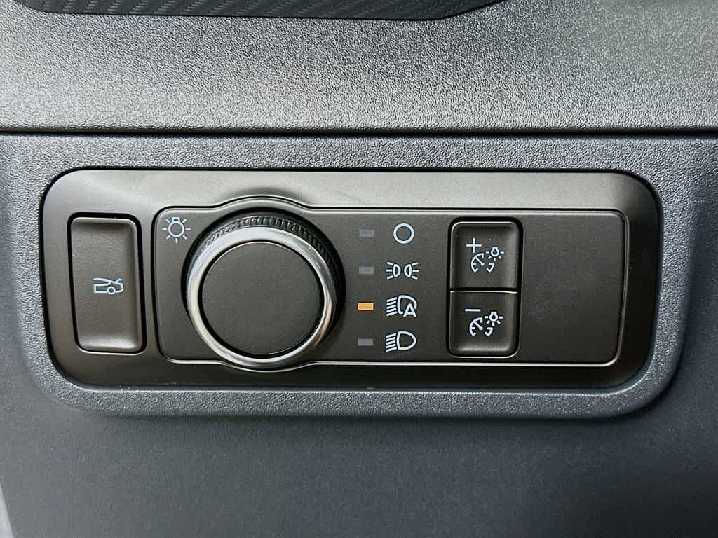 Thumbnail: 2025 Ford Mustang - 25