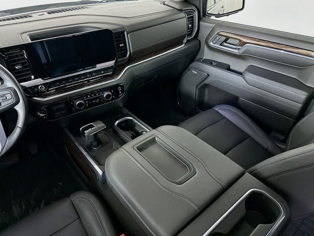 Thumbnail: 2022 GMC Sierra 1500 - 11