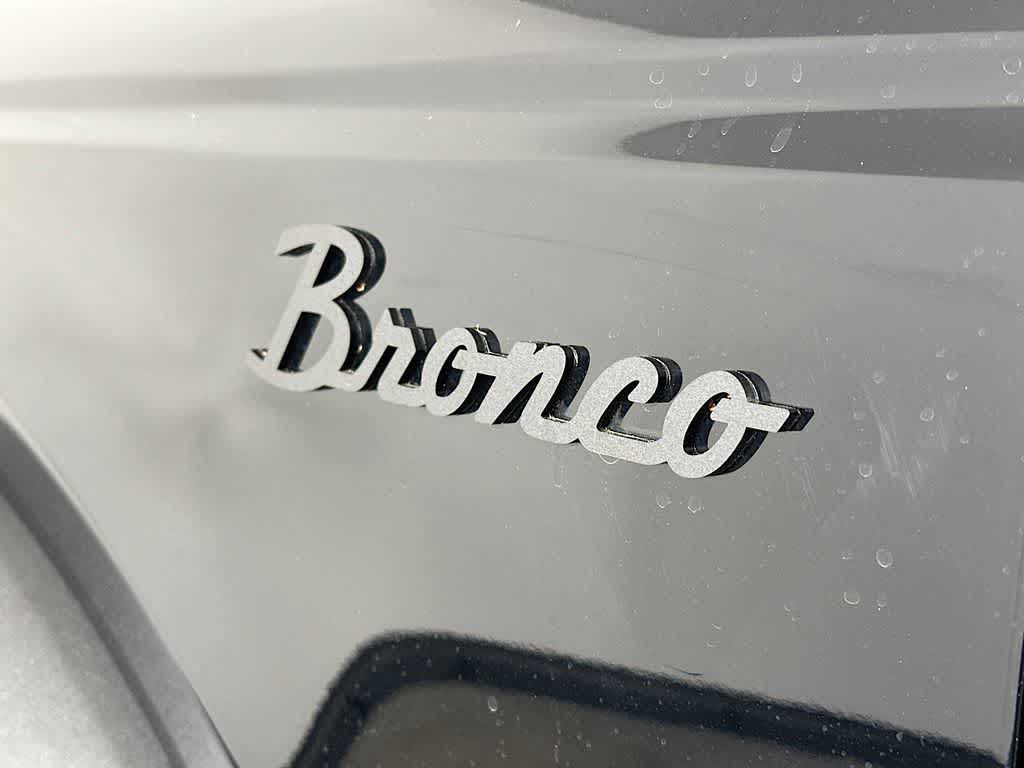 Thumbnail: 2022 Ford Bronco - 7