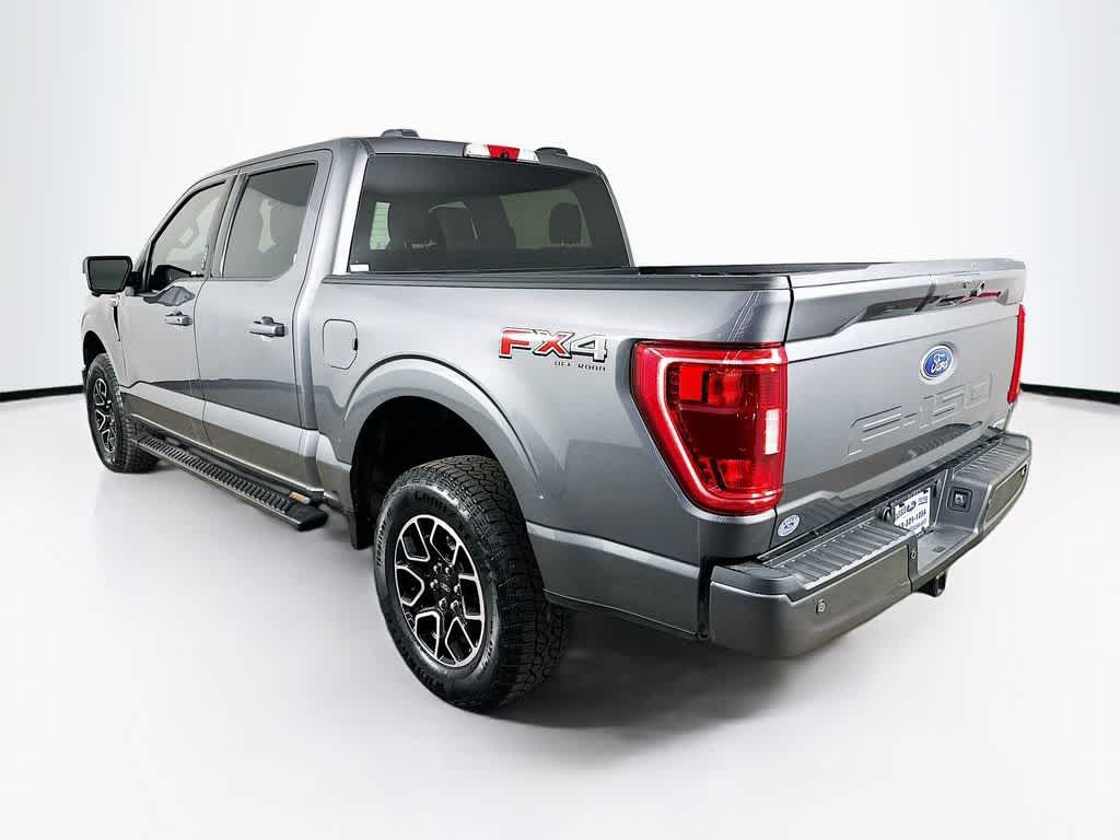 2022 Ford F-150 XLT 4