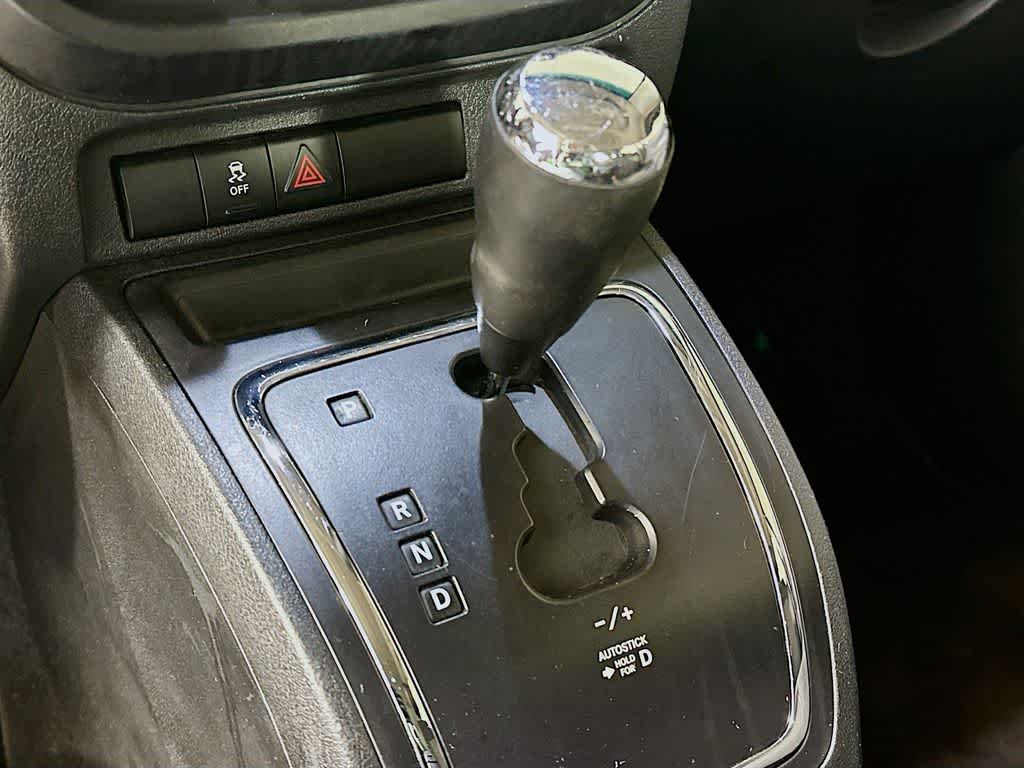 Thumbnail: 2014 Jeep Patriot - 18