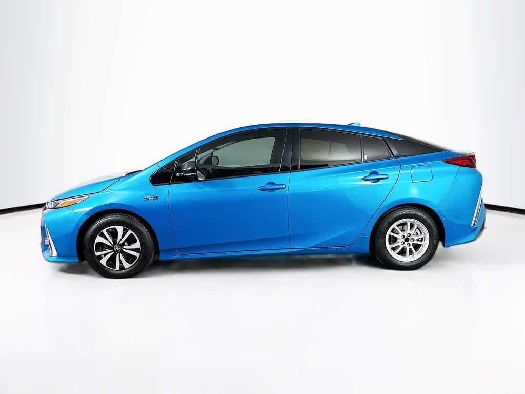 Thumbnail: 2018 Toyota Prius Prime - 3