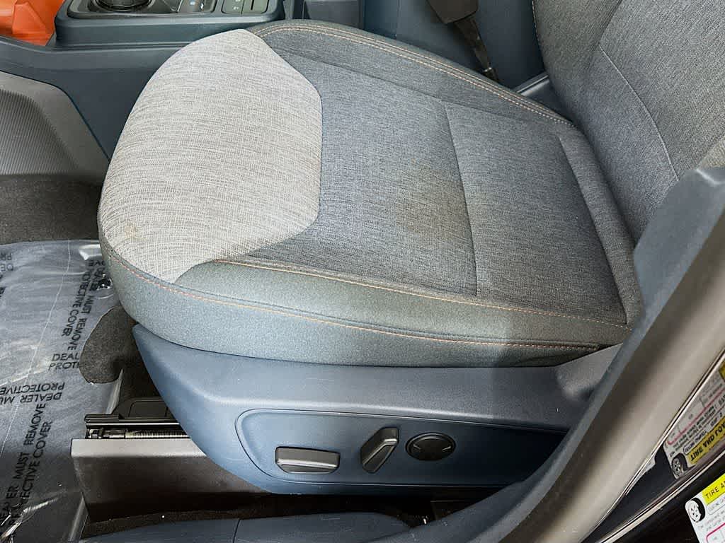 Thumbnail: 2022 Ford Maverick - 29