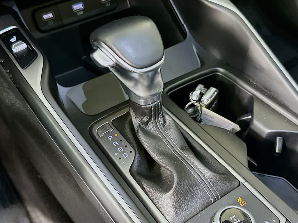 Thumbnail: 2022 Kia Sorento - 19