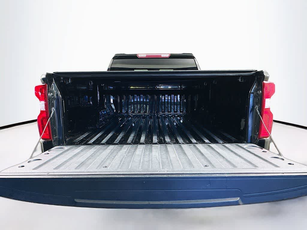Thumbnail: 2022 Chevrolet Silverado 1500 - 19