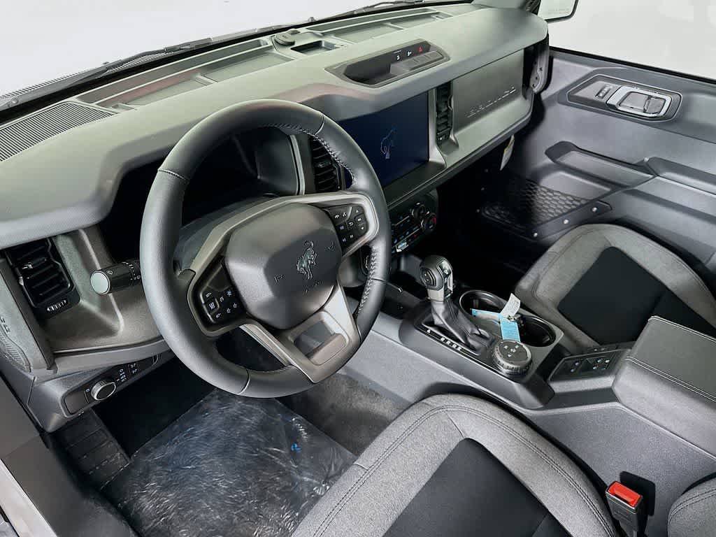 Thumbnail: 2025 Ford Bronco - 2