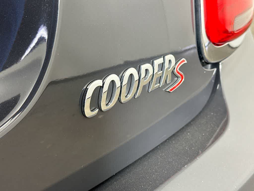 Thumbnail: 2016 MINI Cooper Hardtop - 7