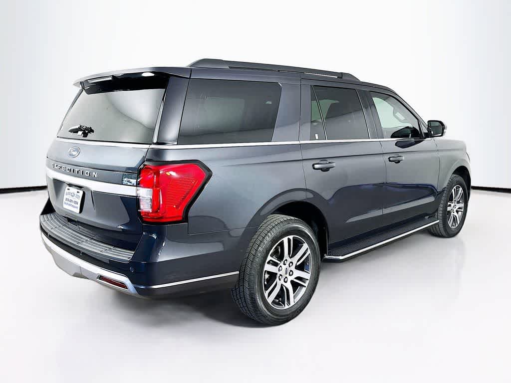 Thumbnail: 2022 Ford Expedition - 24