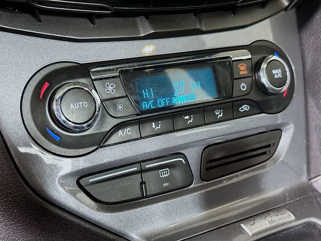 Thumbnail: 2013 Ford Focus - 31