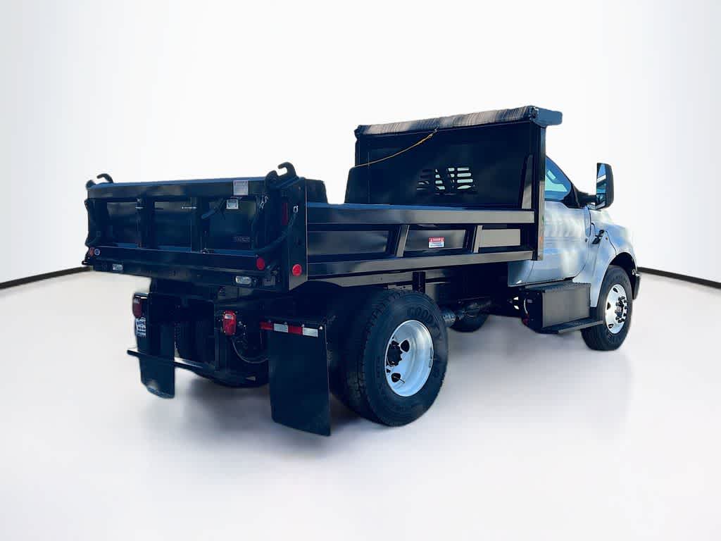 2024 Ford F-650  23