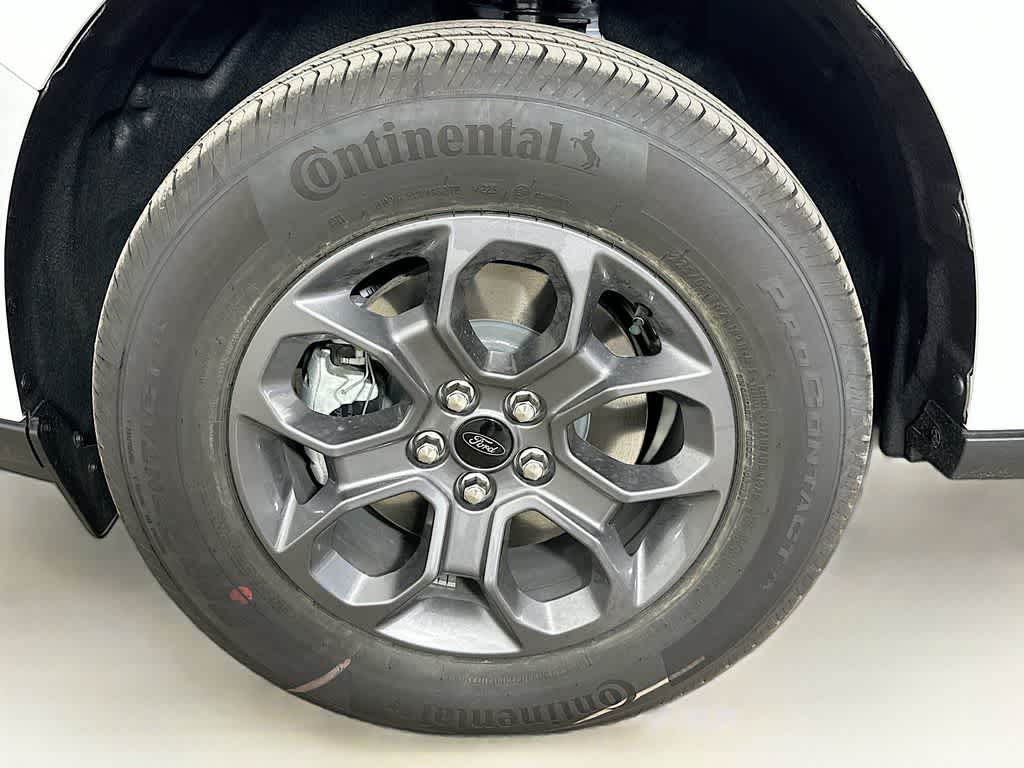 Thumbnail: 2026 Ford Maverick - 8