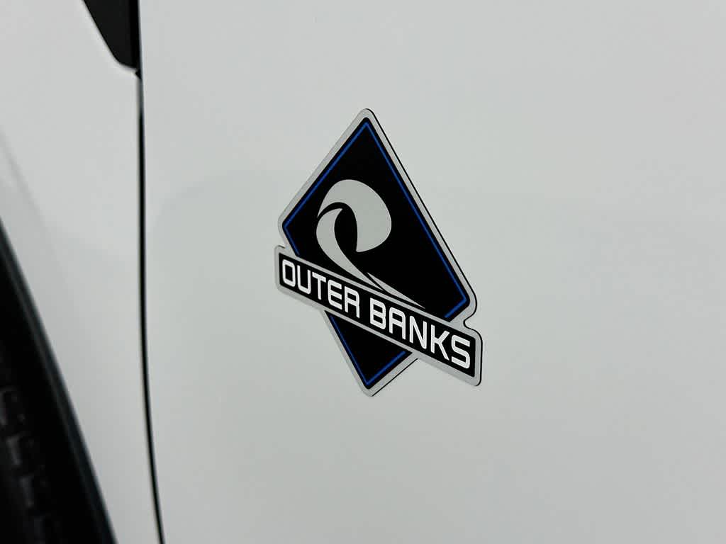 Thumbnail: 2025 Ford Bronco Sport - 7