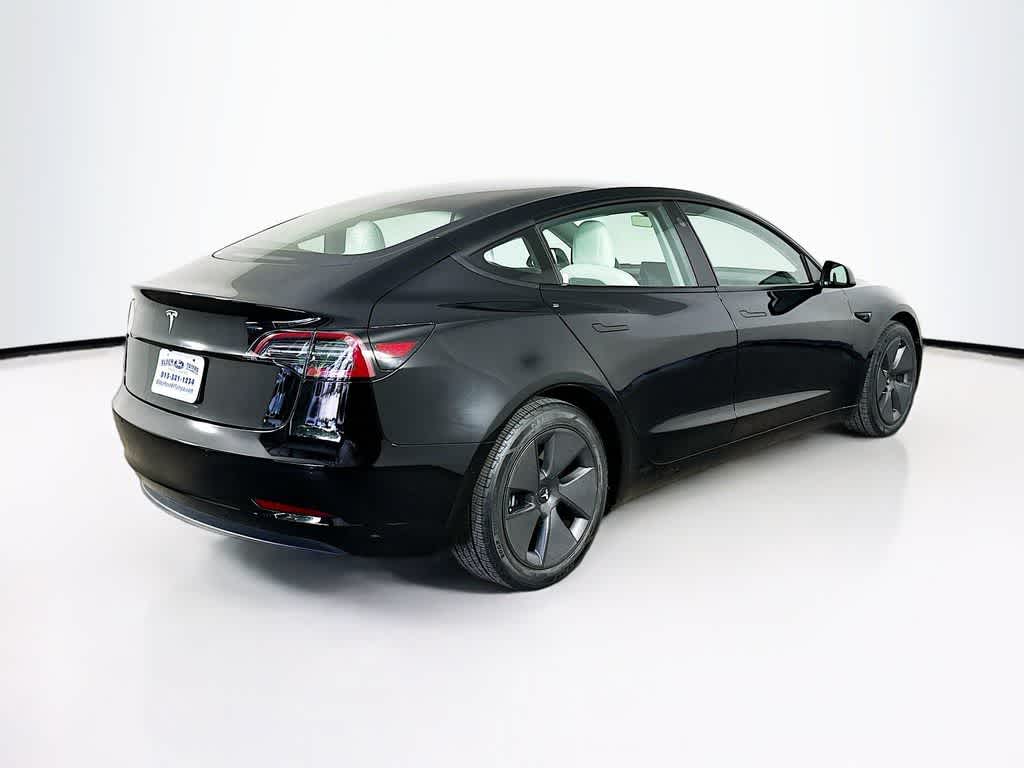 Thumbnail: 2021 Tesla Model 3 - 24