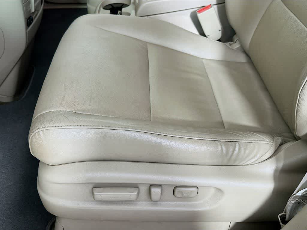 Thumbnail: 2014 Honda Odyssey - 31
