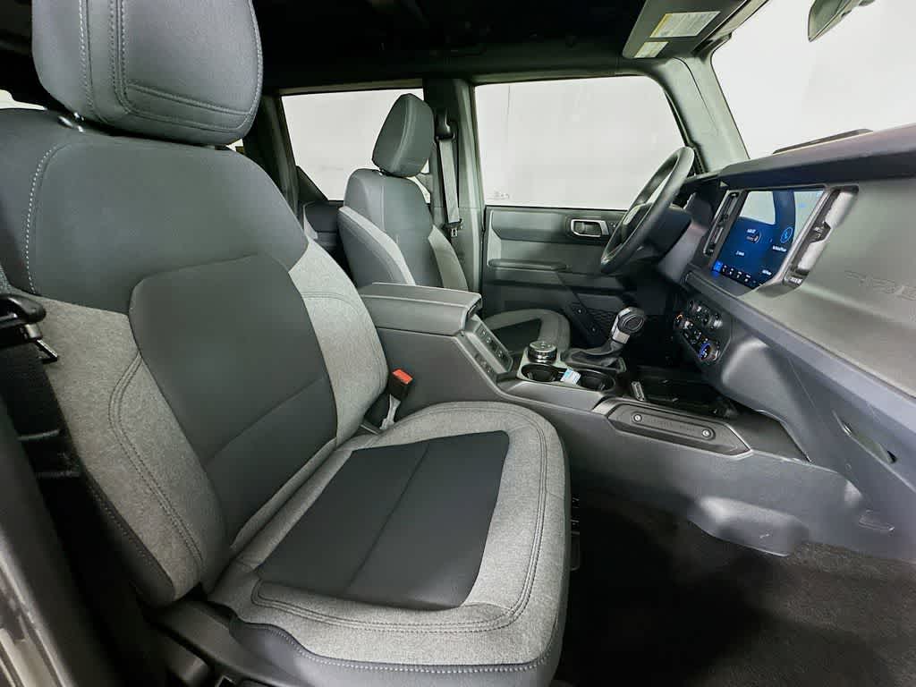 Thumbnail: 2025 Ford Bronco - 14