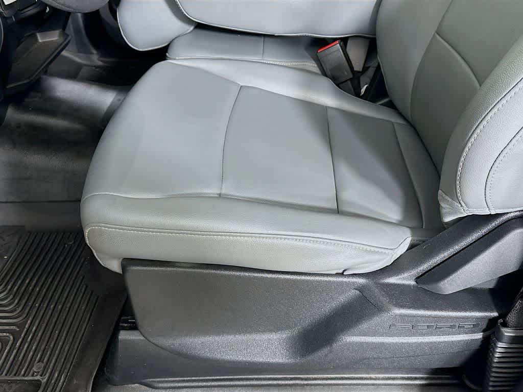 Thumbnail: 2023 Ford F-150 - 28