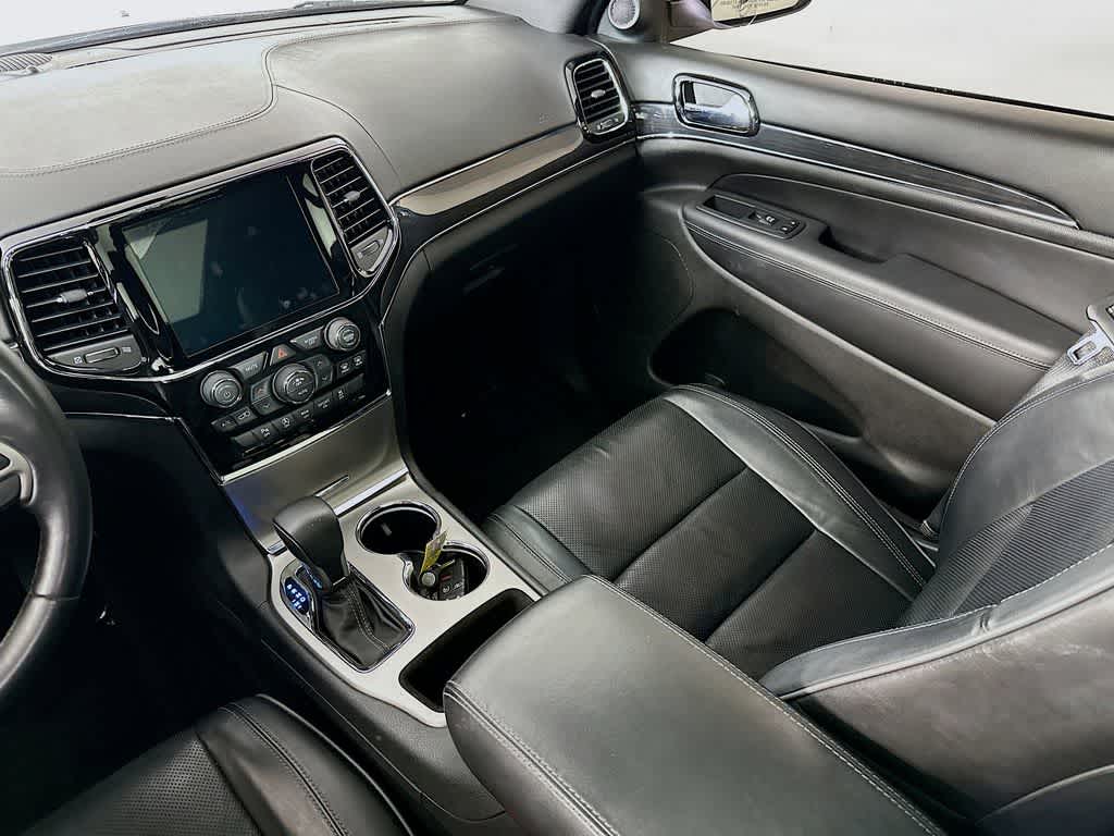 Thumbnail: 2019 Jeep Grand Cherokee - 10