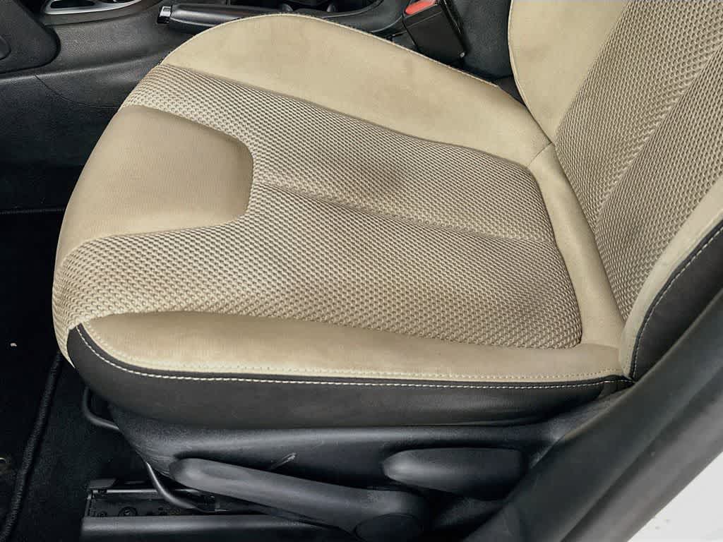 Thumbnail: 2015 Dodge Dart - 27