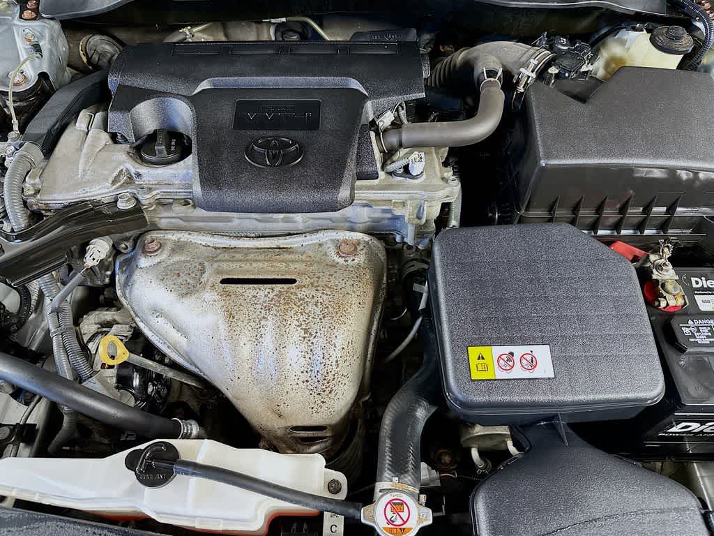 Thumbnail: 2017 Toyota Camry - 9