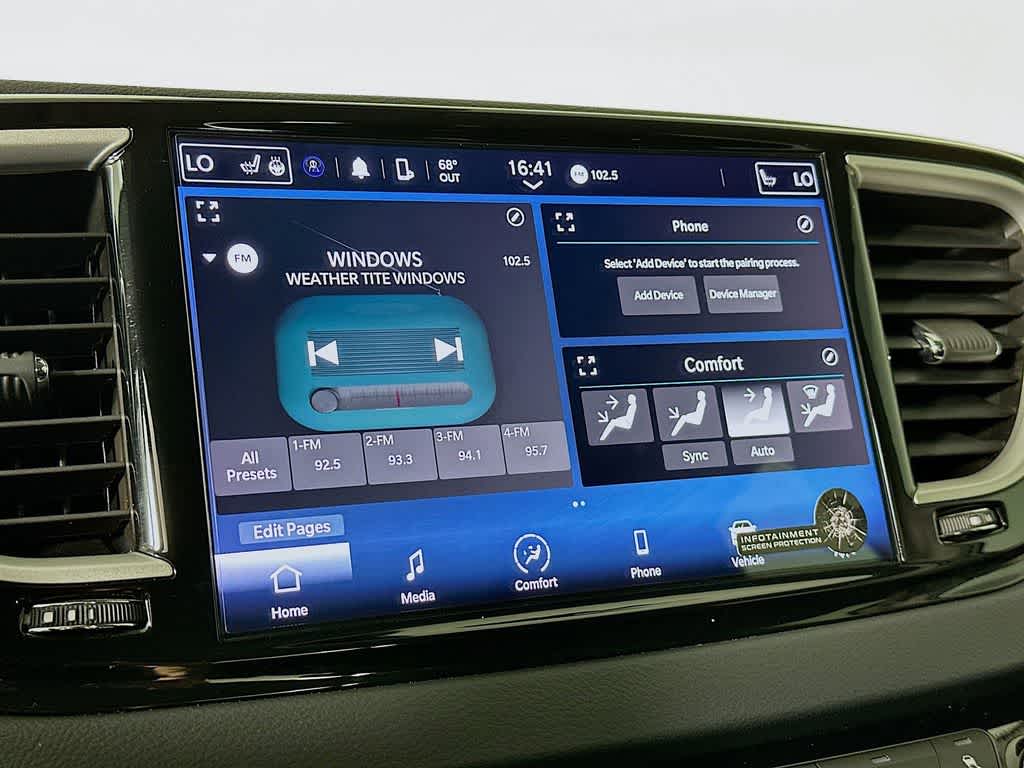 Thumbnail: 2024 Chrysler Pacifica - 17