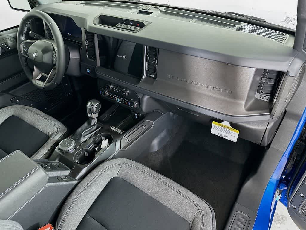 Thumbnail: 2025 Ford Bronco - 32